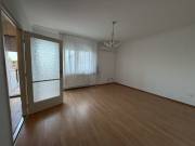 Eladó 47 m2-es téglalakás Csorna