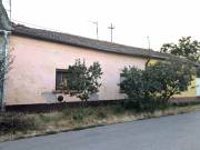 Eladó 90 m2-es házrész Kecskemét