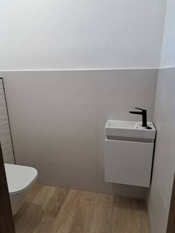 Kód: 5091SZR Prémium kategória, új építés, számos extra, N+4 szoba, garázs - Kép