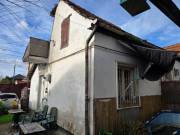 Kód: 5143 Teljes felújítást igénylő 72m2-es ikerházi lakás 