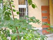 ZUGLÓBAN, NAGYPOLGÁRI FÖLDSZINTI LAKÁS ELADÓ!