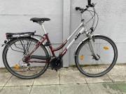 Ktm 28-as aluvázas agydinamós újszerű Trekking kerékpár