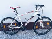Ktm 26-os aluvázas újszerű Trekking kerékpár