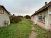 SÓSTÓHEGY CSENDES RÉSZÉN 2200 M2  TELEK  KIS HÁZZAL ELADÓ.
