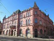 A múlt eleganciája találkozik a jövő kényelmével! Arisztokratikus falak, okos megoldások!