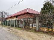Eladó telek, Gyál