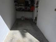 Befektetők figyelmébe!!Uránvárosban 10 m2-es  garázs eladó!