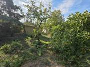 Kiváló adottságokkal rendelkező telek a nyugati városrészben eladó!