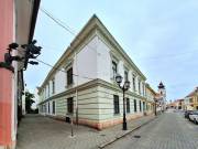 Eladó lakás, Győr