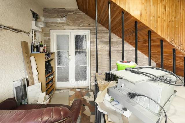 Eladó Ház, Kisbajcs Kisbajcs Eladó ház, Lakás