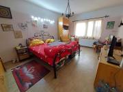 Eladó 95 m2-es házrész Göd, , Göd