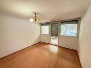 Eladó 30 m2-es tégla lakás Szentendre, , Szentendre