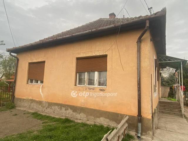 Eladó Ház, Poroszló - Poroszló - Ház