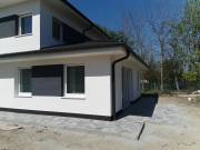 Eladó 116 m2-es Ikerház Göd