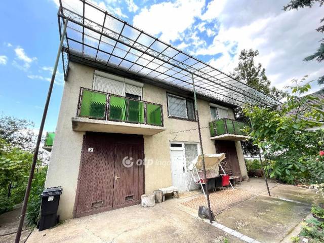 Eladó Ház, Kistokaj Kistokaj Eladó ház, Lakás