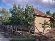 Jászdózsán 9483 nm-es telken, 4 hrsz-on lévő ingatlan, ház eladó