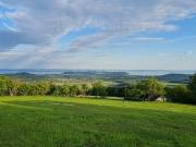 Örökpanorámás zártkerti telek Balatonszőlősön