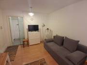 Balatoni életérzés egész szezonra – bútorozott apartman kiadó Balatonalmádiban