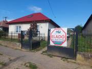 ELADÓ Szalaszend központjában egy részben felújított CSALÁDI HÁZ!