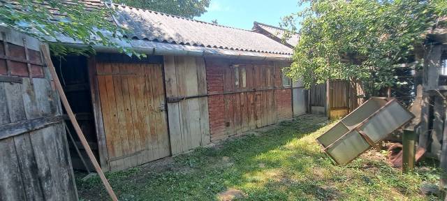 Tágas családi ház óriási, zöld kerttel Zalakomár kedvelt övezetében! - Kép