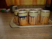 Pálinlás poharak tálcával