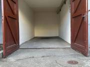 Eladó garázs a Cívis utcán!