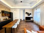 Belső-Ferencvárosban eladó egy 3 szobás, 68 m²-es  tégla építésű polgári lakás a Kinizsi utcában