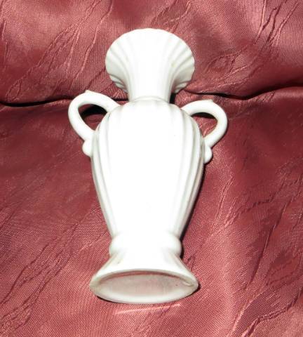 régi SEVA márkájú „Marie” típusú kétfüles porcelán váza Art Deco - Kép