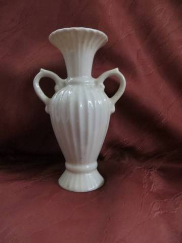 régi SEVA márkájú „Marie” típusú kétfüles porcelán váza Art Deco - Kép