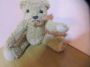 régi vintage gyűjtői plüss maci mackó 1997 "Willy" kiadás  25 cm, mozgatható végtagokkal
