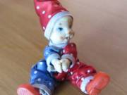 régi retro ritka Retró csiptetős miniatűr bohóc baba 70-es 80-as évek, mozgatható, 9.5 cm