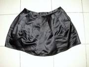 fekete szatén mini  szoknya db:78 cm hajtásos 40-s Topshop