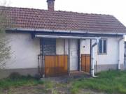 Múcsony-Alberttelepen eladó telek kis házzal