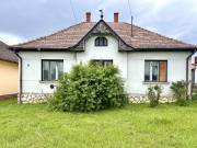 Zalaegerszegtől 12 km - re 100 m2 - es 3 szobás felújítandó TÉGLA falazatú családi ház