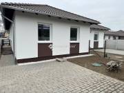 Eladó ház, Monorierdő