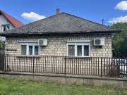 Eladó ház, Monorierdő