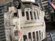 Volkswagen Audi 1.9 D generátor 0124 325 001 posta megoldható kizárólag telefonon érdeklődjön