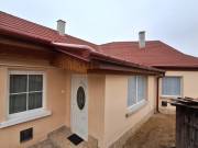 110 m2-es, 2+2 félszoba + nappalis családi ház eladó!