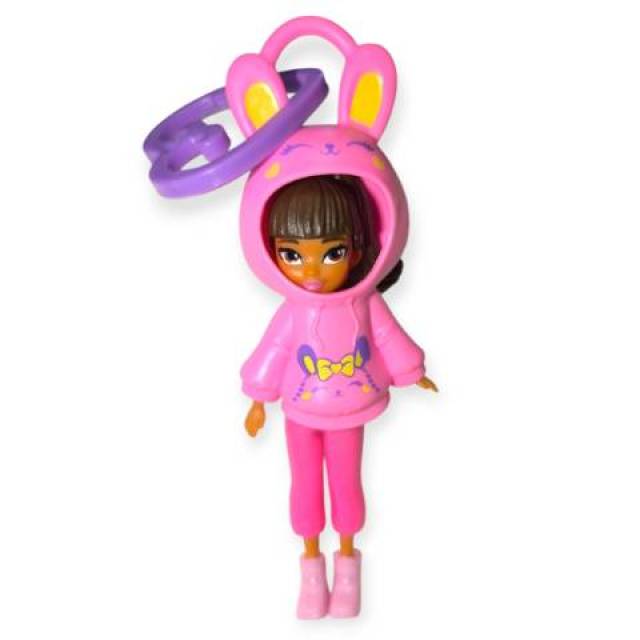 Polly Pocket zsebbaba nyuszis pulcsiban – Mattel játékfigura kiegészítőkkel - Kép