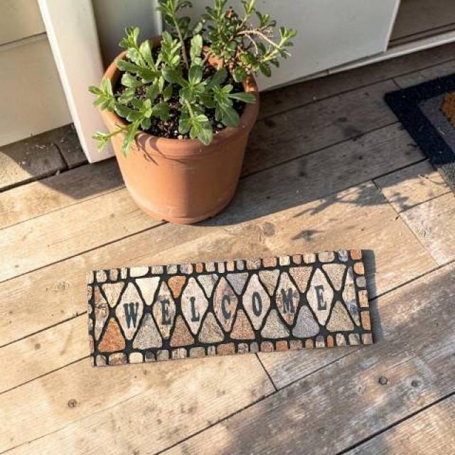 Üdvözlő lábtörlő kavics mintás fekete 75x25 cm - Kép