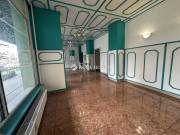 Eladó Üzlethelyiség, Dunaújváros