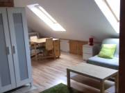 Kiadó galériás kis lakás Gödöllőn