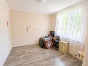 Debrecen Dobozikert városrészben felújított földszinti lakás eladó